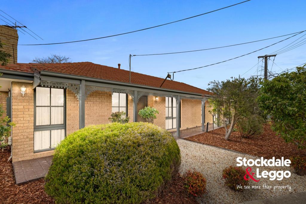 1 Gretna Cl, Westmeadows, VIC 3049