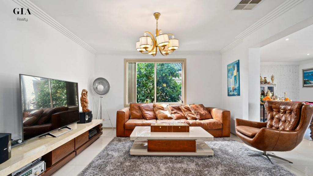 44d Weeroona Rd, Edensor Park, NSW 2176