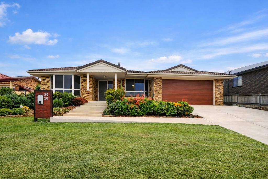 20 Adermann Dr, Kingaroy, QLD 4610