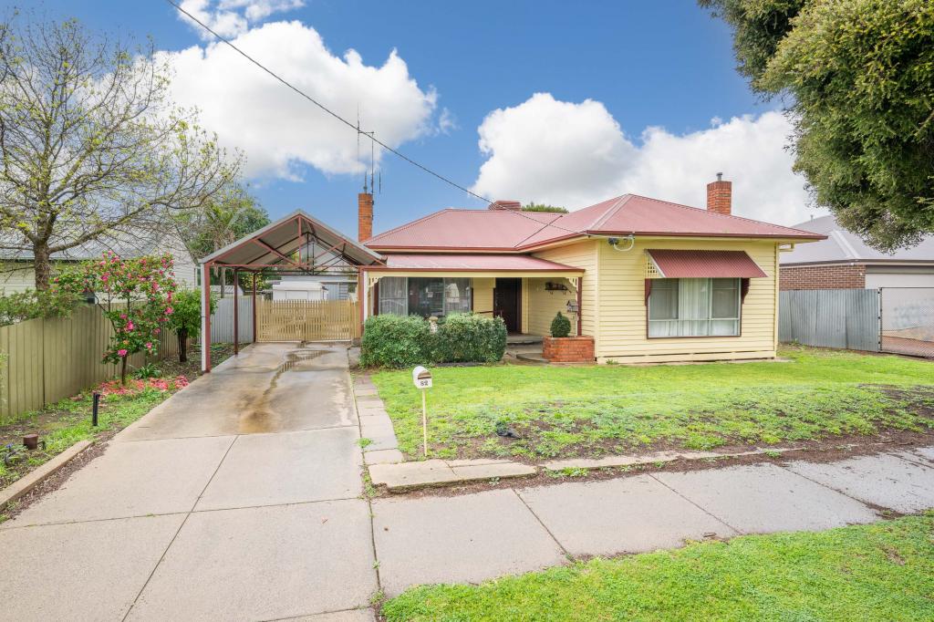 82 Ross St, Tatura, VIC 3616