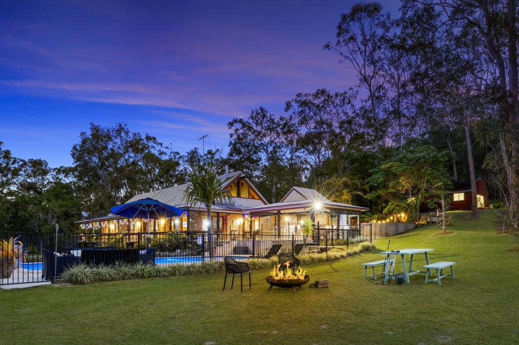 32 Tangara Rd, Advancetown, QLD 4211