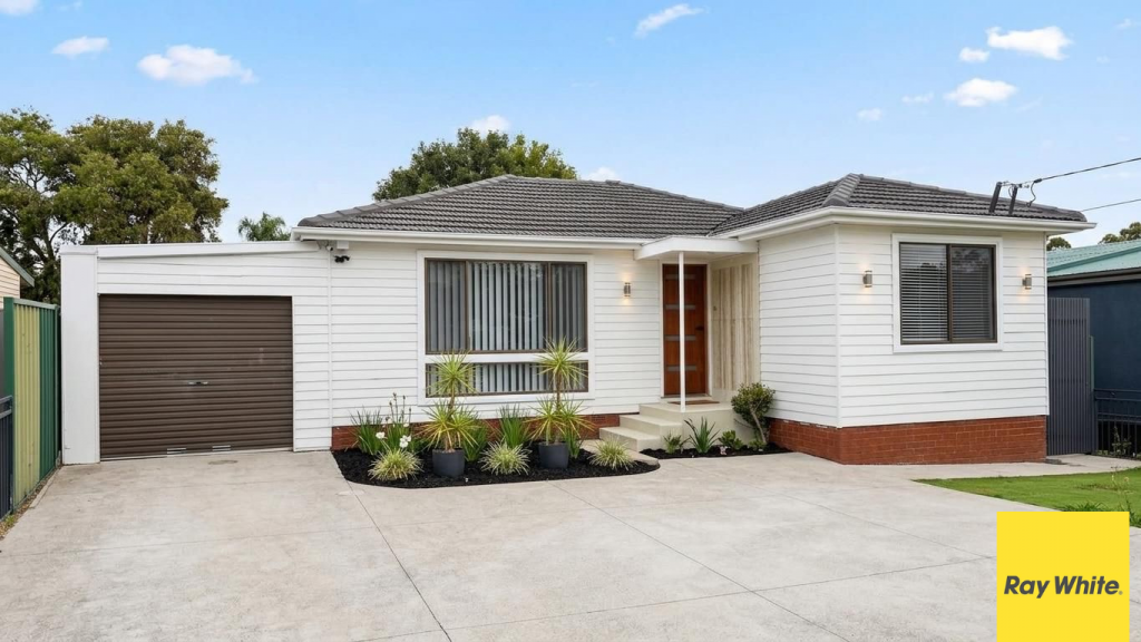 10 FARNINGHAM ST, MOUNT PRITCHARD, NSW 2170