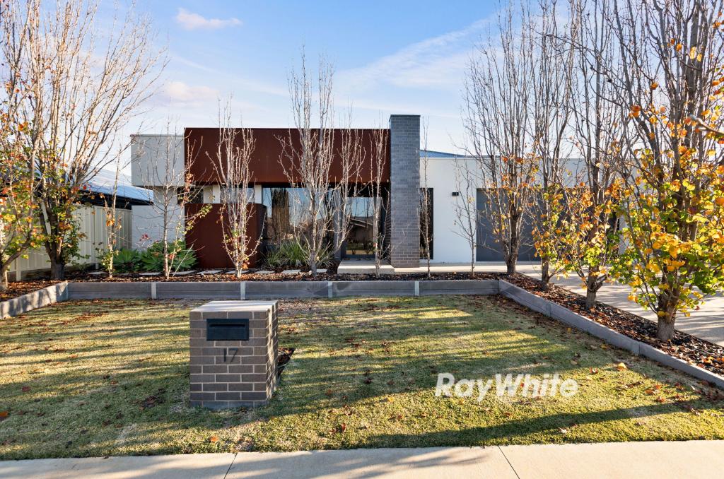 17 WINDSOR CT, IRYMPLE, VIC 3498