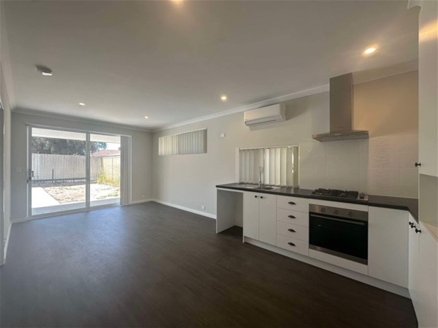 26A CARIBBEAN DR, SAFETY BAY, WA 6169