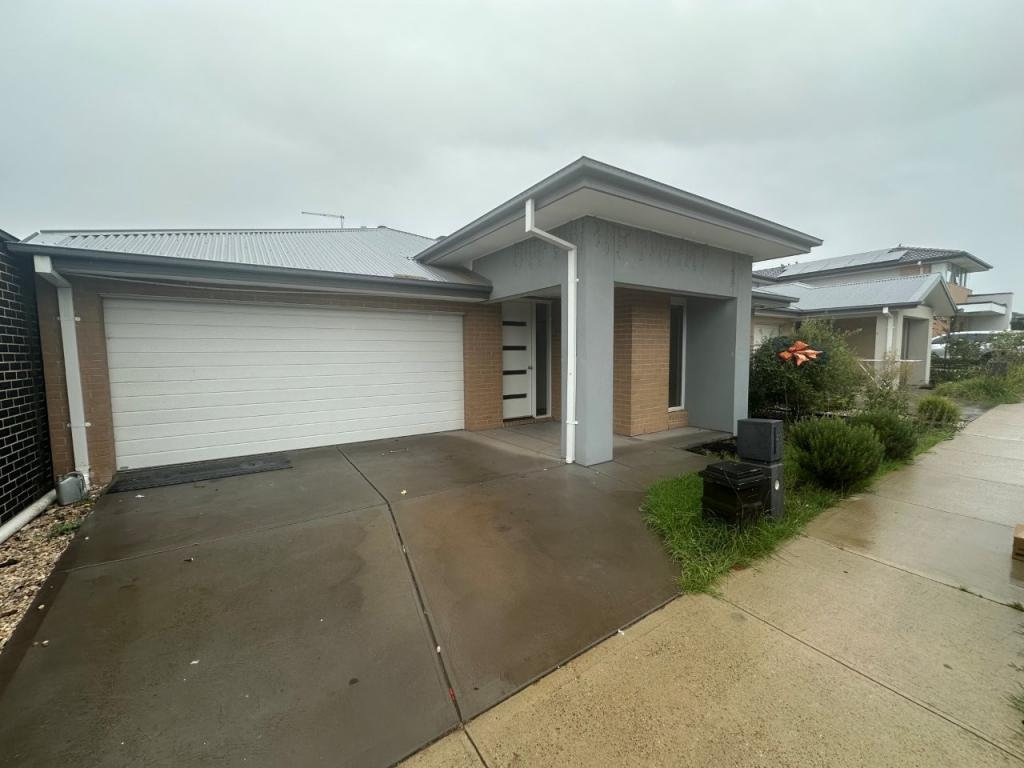 29 GILA WAY, TRUGANINA, VIC 3029