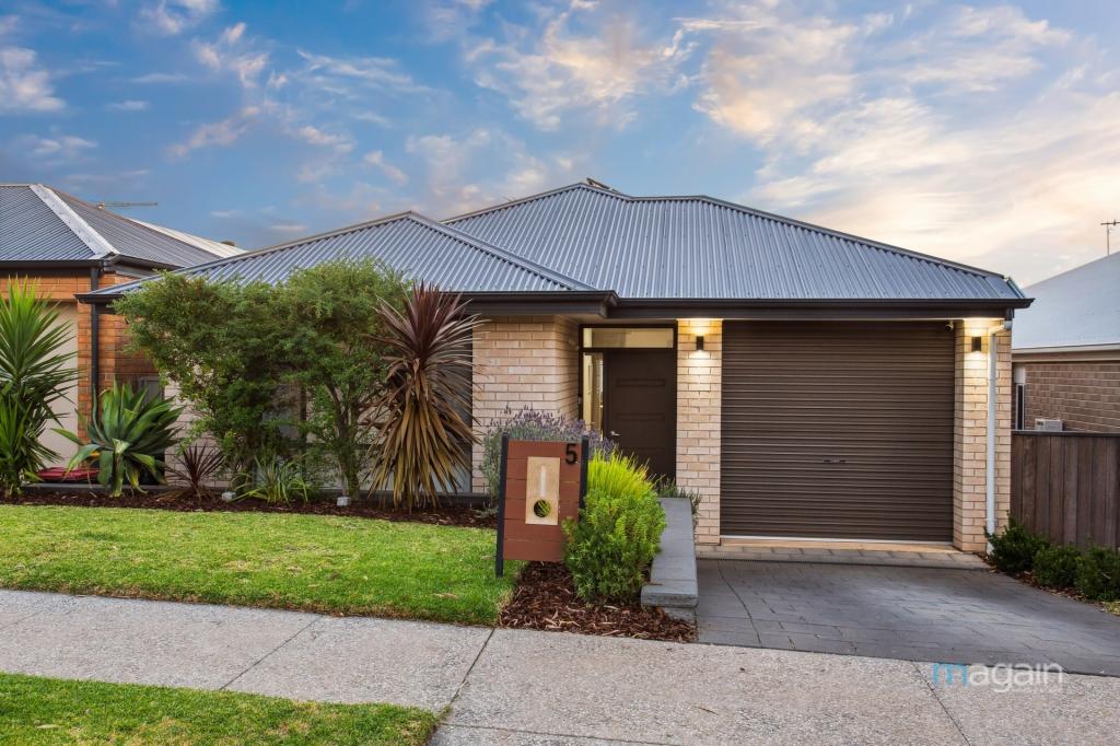 5 Oliphant Rd, Seaford Heights, SA 5169