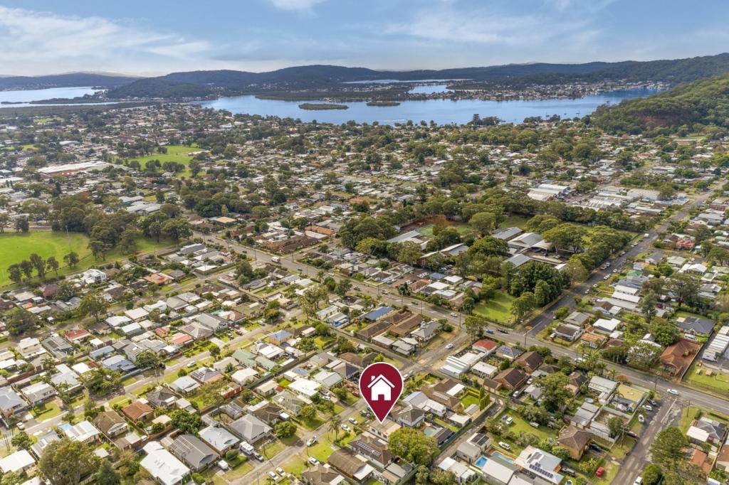 8 Dunalban Ave, Woy Woy, NSW 2256