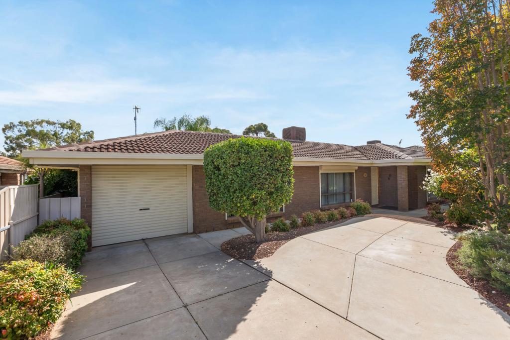 5 Birch Gr, Craigmore, SA 5114