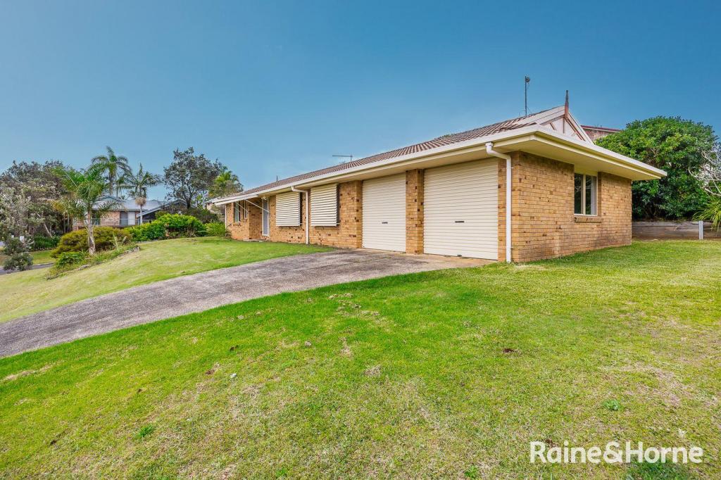 66 HEADLANDS DR, SKENNARS HEAD, NSW 2478