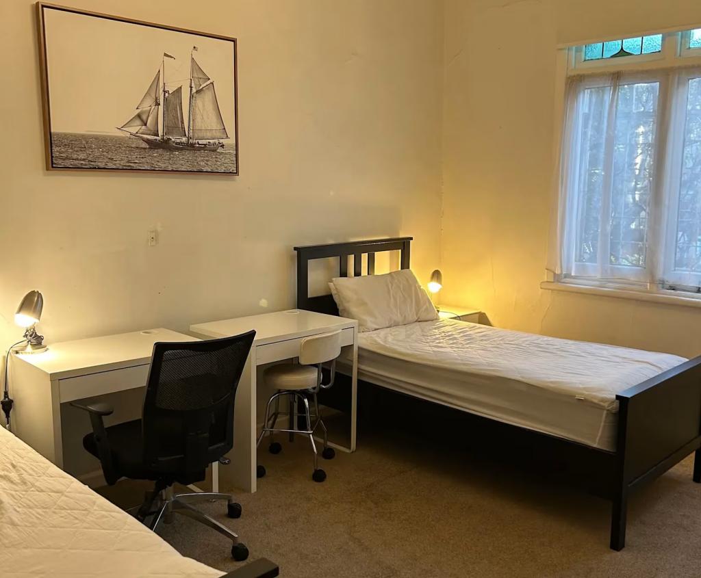 71 Carlisle St, St Kilda, VIC 3182