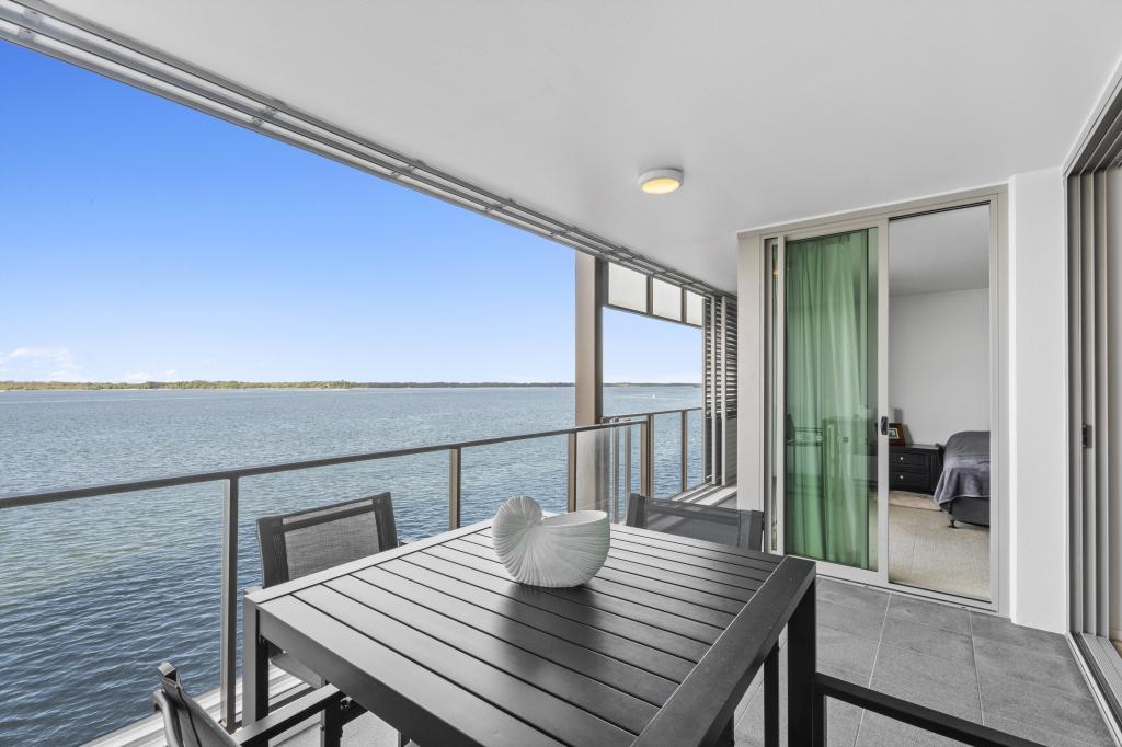 26304 Ephraim Island, Paradise Point, QLD 4216