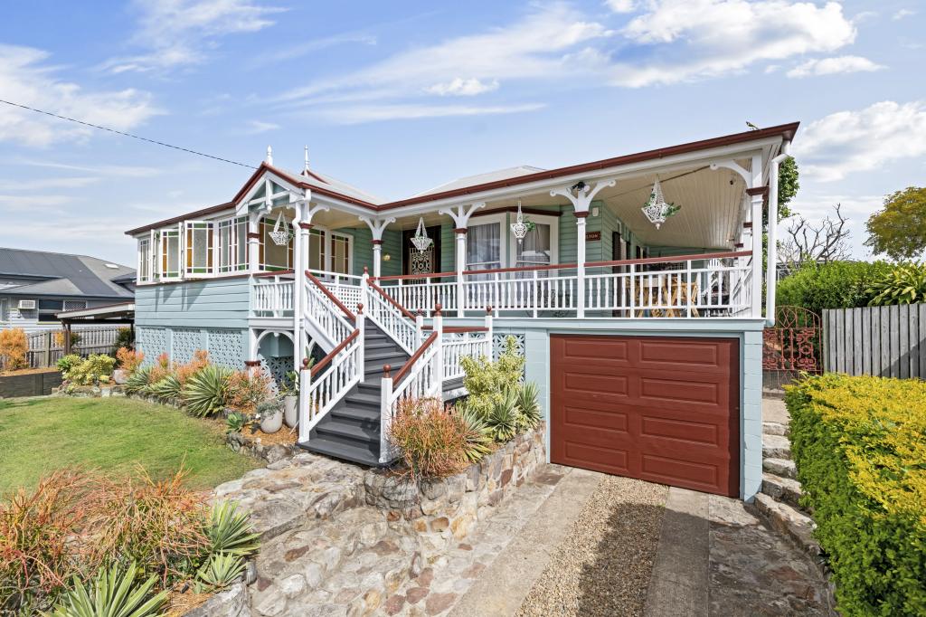 19 Gibbon St, East Ipswich, QLD 4305