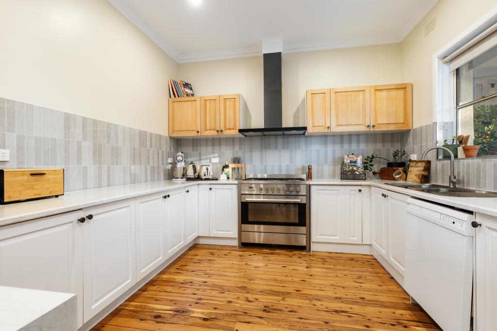20 Graham St, Henty, NSW 2658
