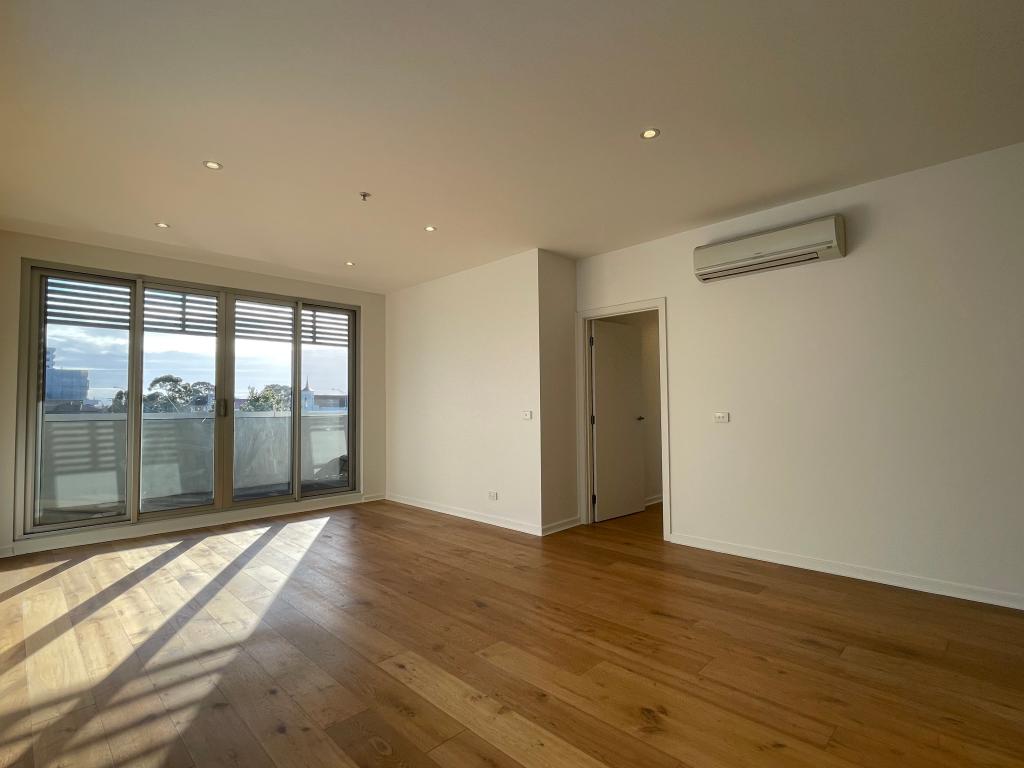 301/323 Charman Rd, Cheltenham, VIC 3192