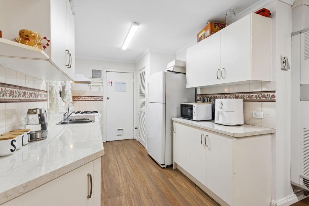 6 Lennira St, Salisbury North, SA 5108