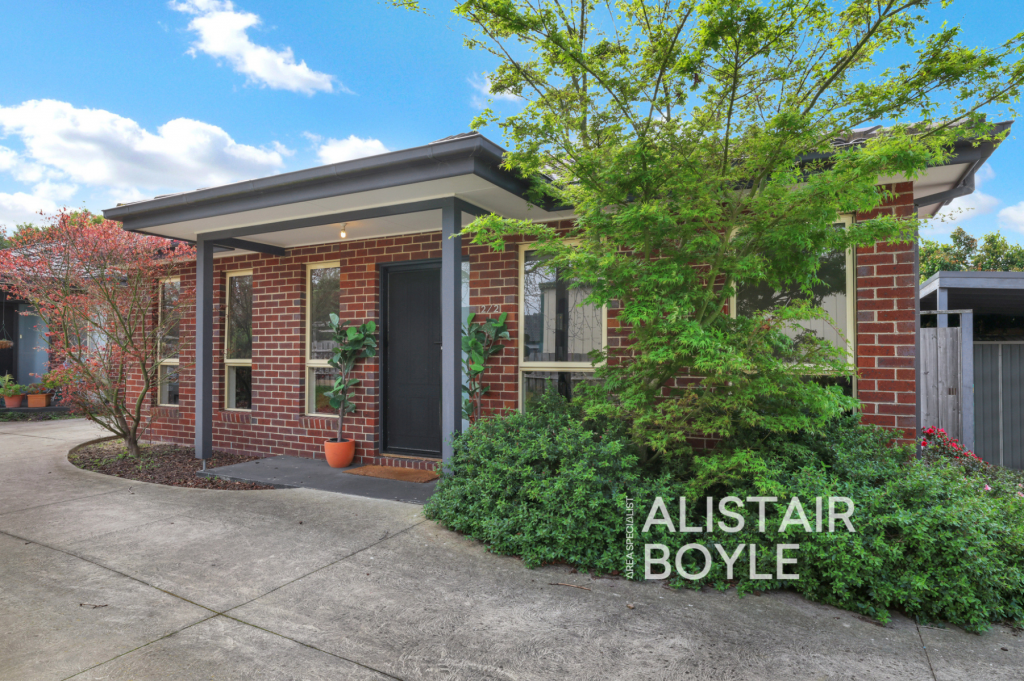 2/2 Anderson St, Pakenham, VIC 3810