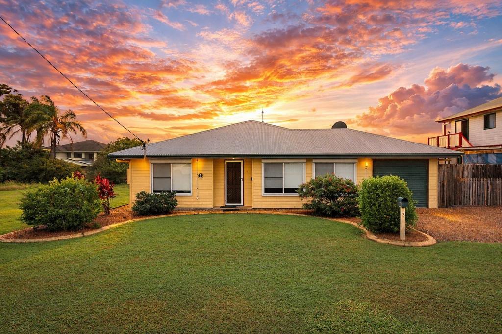 3 Mcgowan St, Burnett Heads, QLD 4670