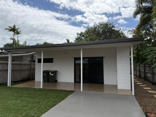17A CONCH CL, TRINITY BEACH, QLD 4879
