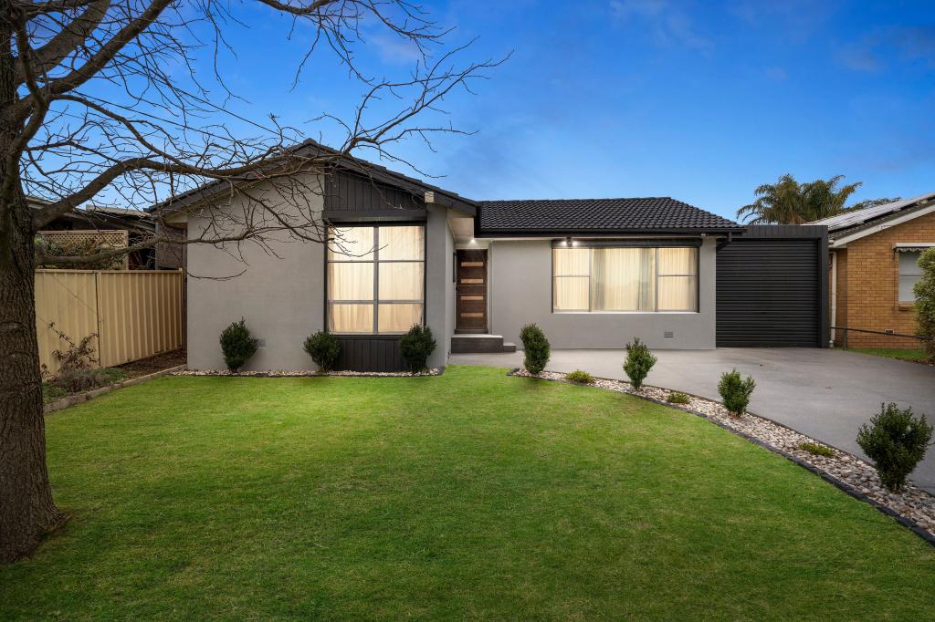 11 Bundy Ct, Frankston North, VIC 3200