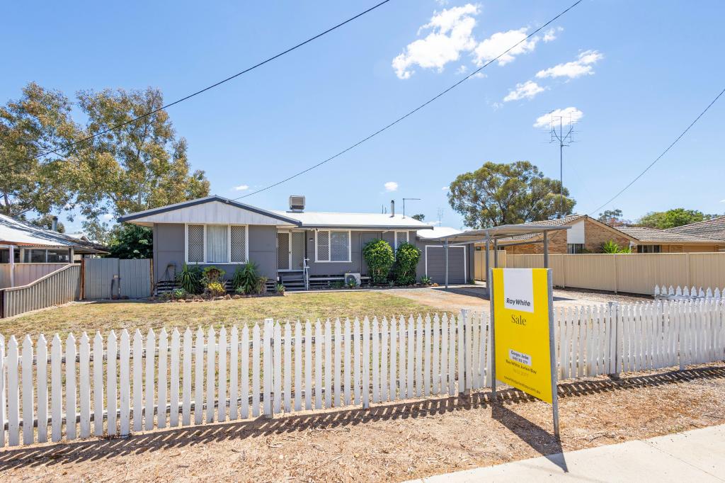 10 Dix St, Moora, WA 6510