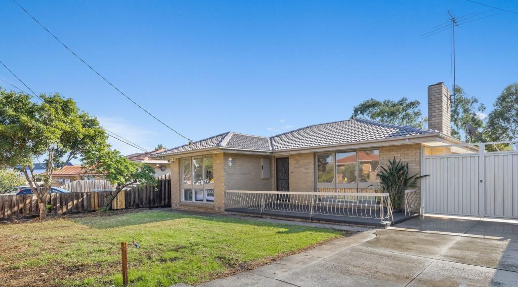 11 Huskisson Ave, Lalor, VIC 3075