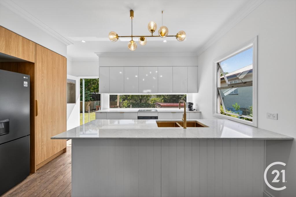 12 Bridson Ave, East Ipswich, QLD 4305