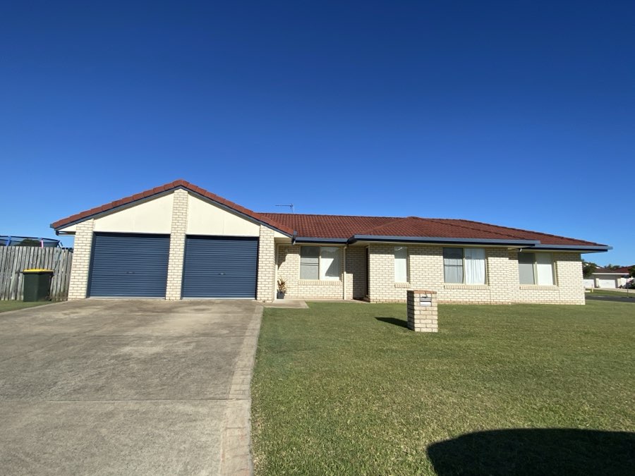 13 Kirton Rd, Point Vernon, QLD 4655