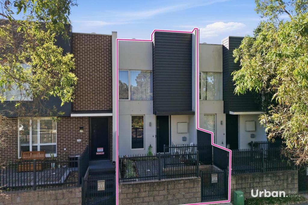 213 Jamboree Ave, Denham Court, NSW 2565