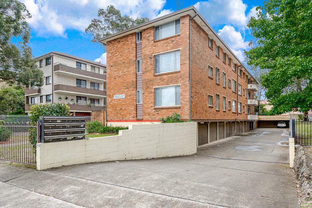 12/213 DERBY ST, PENRITH, NSW 2750