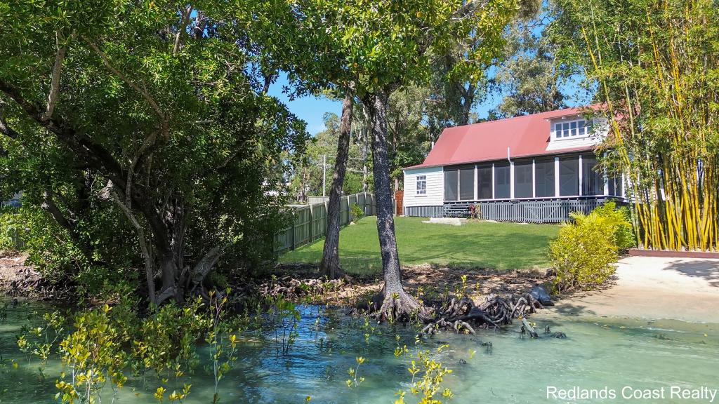 31 Calm Waters Cres, Macleay Island, QLD 4184