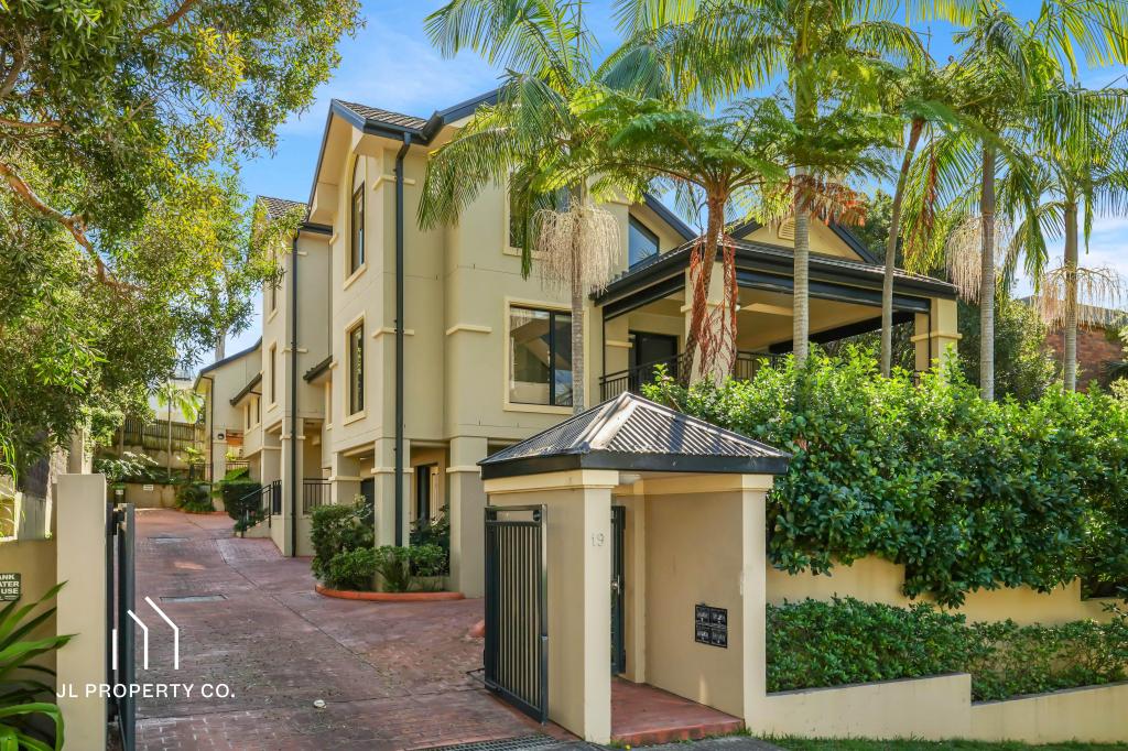 1/19 Campbell Cres, Terrigal, NSW 2260