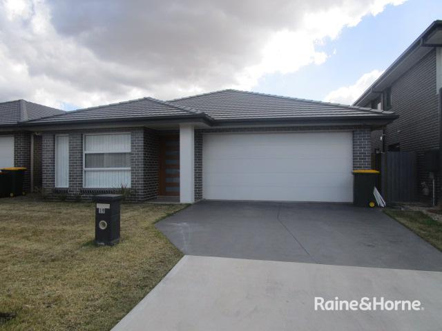 19 Kerrawary Gr, Schofields, NSW 2762