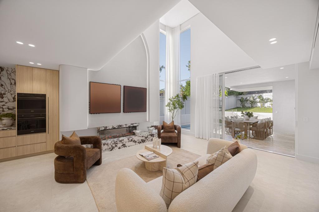 98d Bassett St, Hurstville, NSW 2220