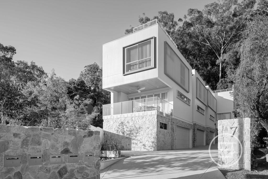 3/7 Weeumba St, Currumbin, QLD 4223