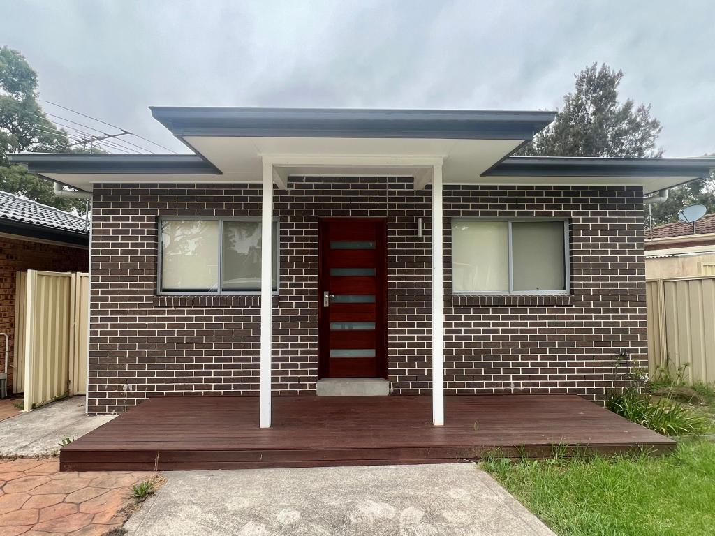 24a Crozier St, Eagle Vale, NSW 2558