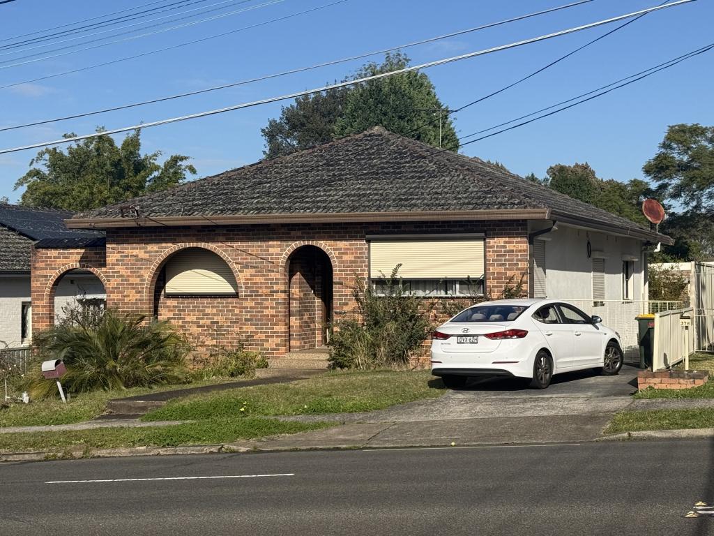 374 Blaxland Rd, Denistone, NSW 2114
