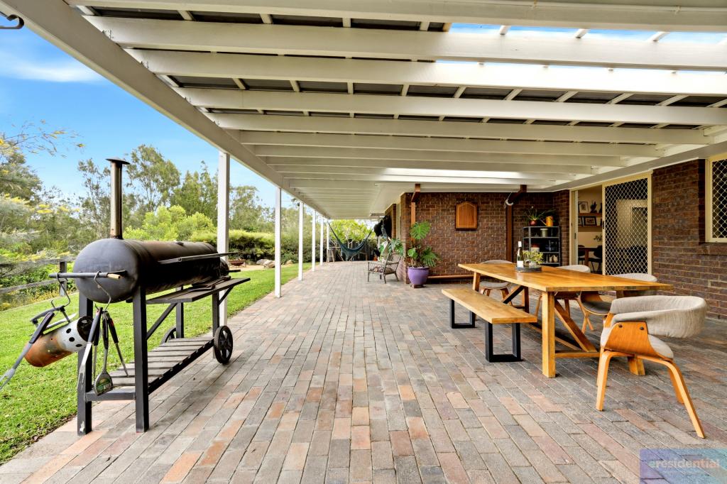 5 Overland Dr, Edens Landing, QLD 4207