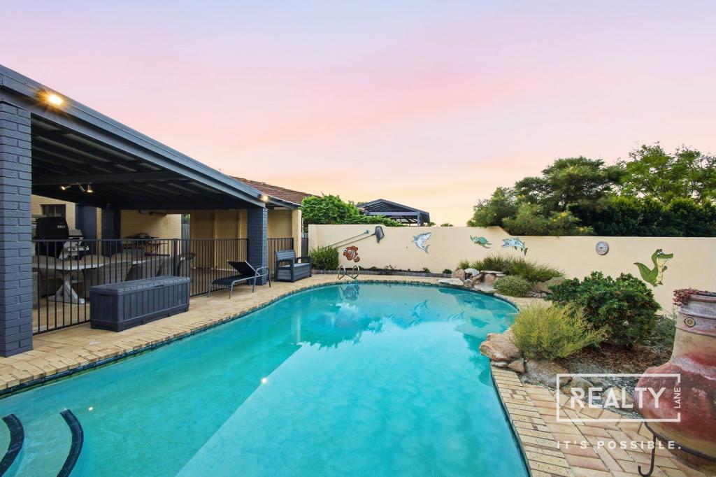 12 HOVEA AVE, SORRENTO, WA 6020