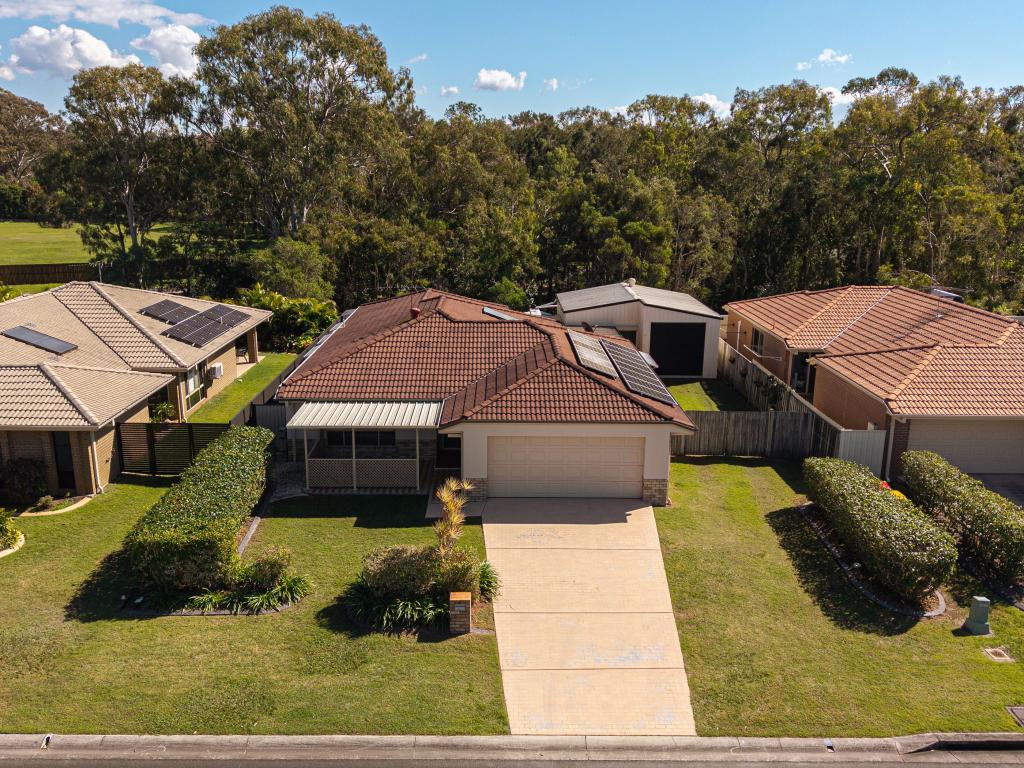 16 Myora Pl, Sandstone Point, QLD 4511