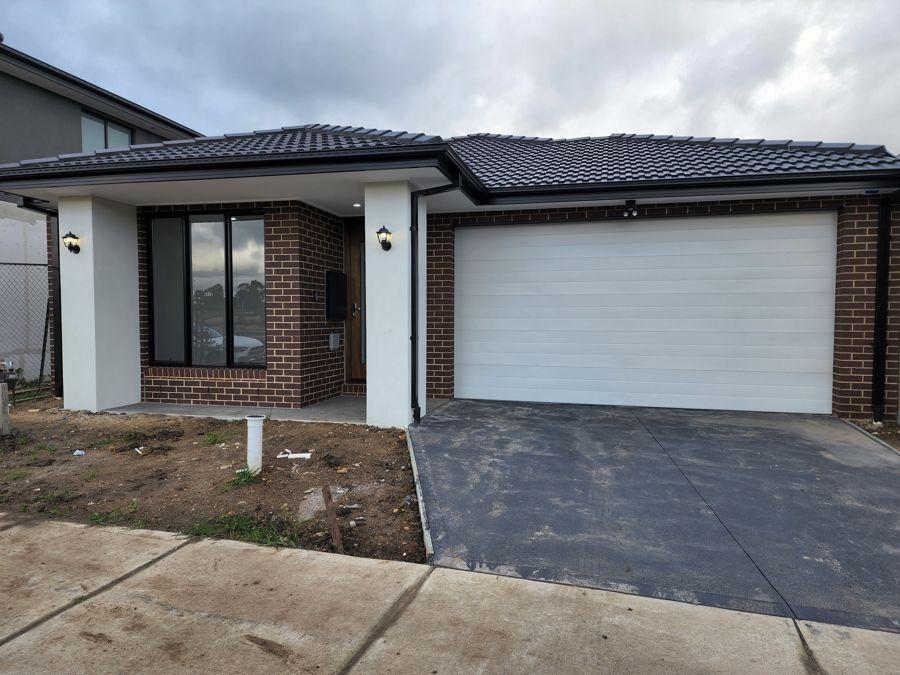 41 Alloca Cres, Donnybrook, VIC 3064