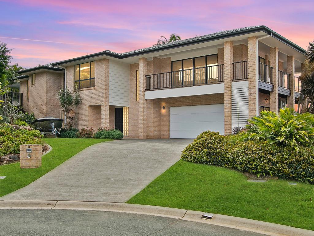 8 Mourne Tce, Banora Point, NSW 2486