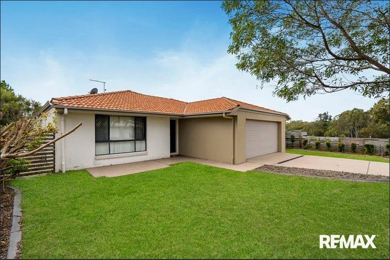 24 Aqua Cres, Redland Bay, QLD 4165