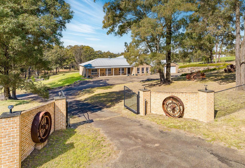110 Rapleys Loop Rd, Werombi, NSW 2570