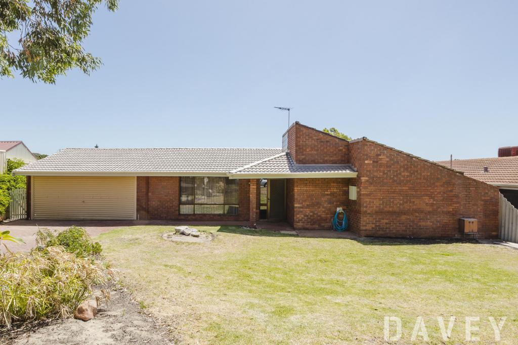 16 Ferncroft Way, Kingsley, WA 6026