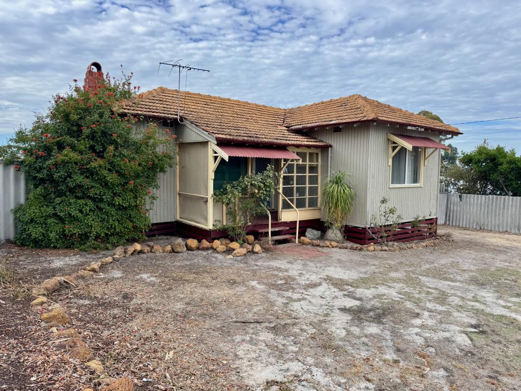 2 Benwell Pl, Collie, WA 6225