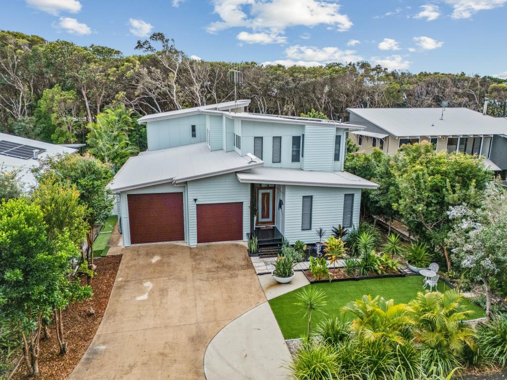 17 NAIAD CT, RAINBOW BEACH, QLD 4581