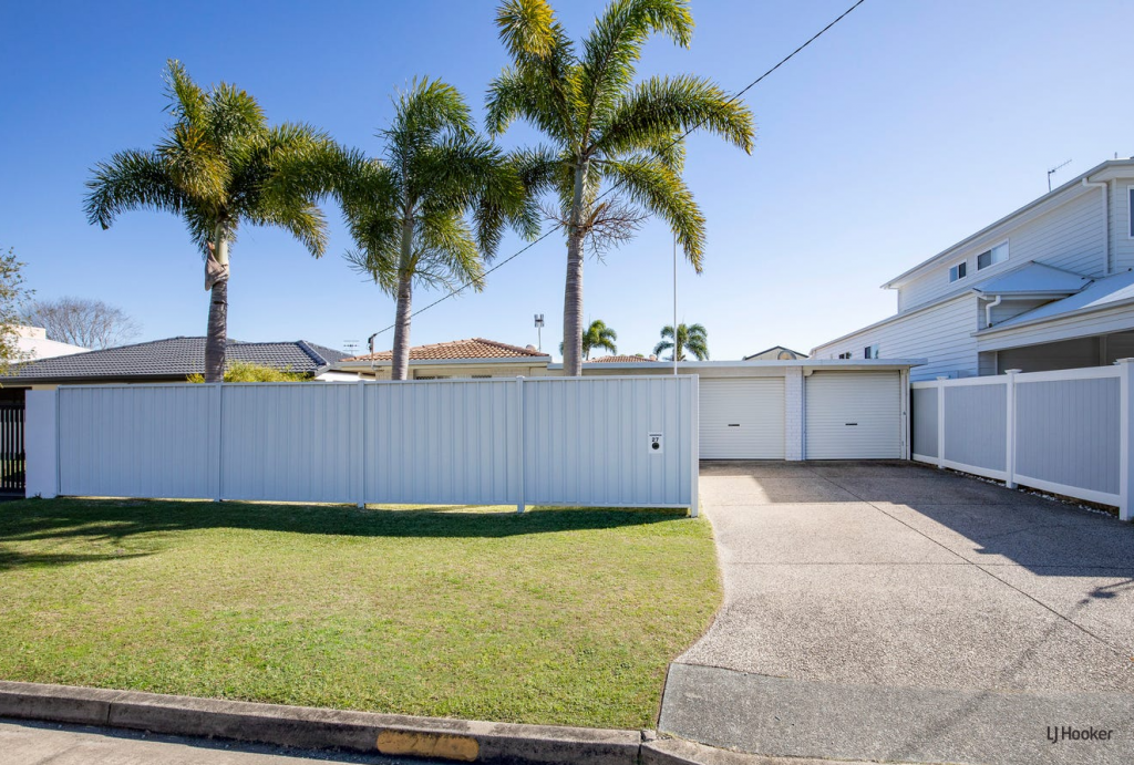 27 Twelfth Ave, Palm Beach, QLD 4221