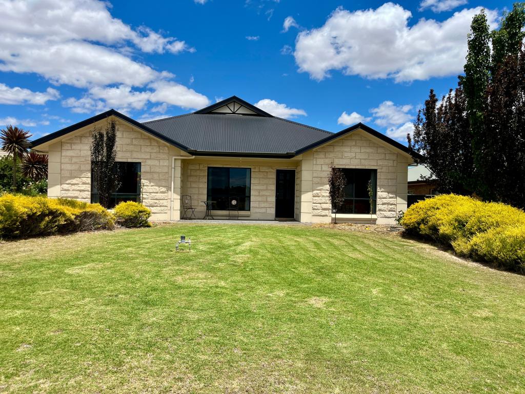 98 South Ave, Bordertown, SA 5268