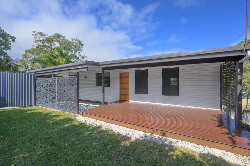 4 WHITEWOOD CRES, KIN KORA, QLD 4680