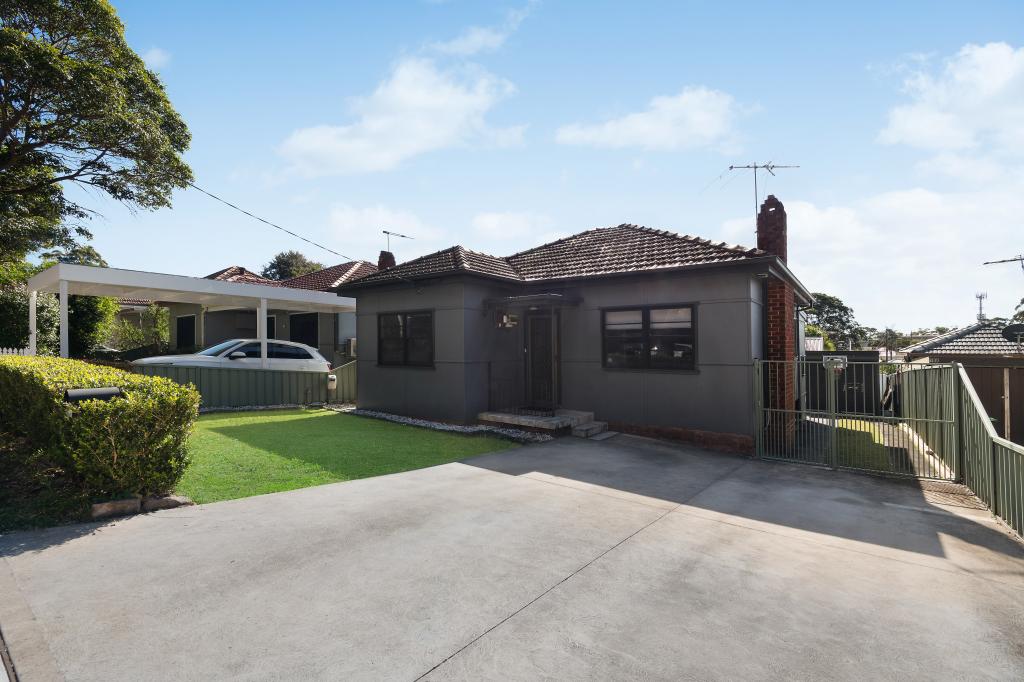 12 Bailey Pde, Peakhurst, NSW 2210